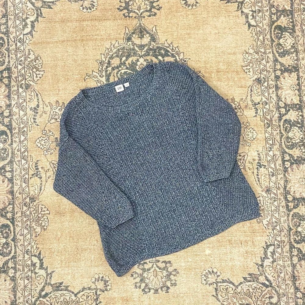 Gap sweater, L